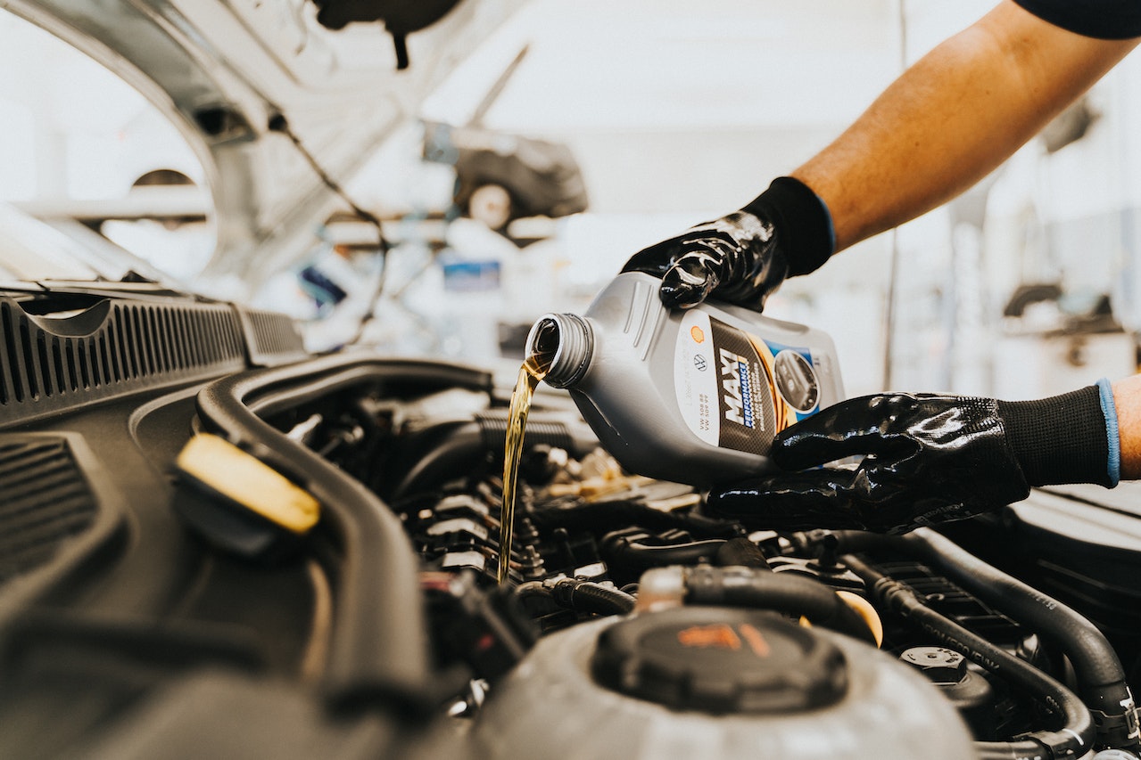 The Importance of Regular Oil Changes for Your Vehicle’s Health